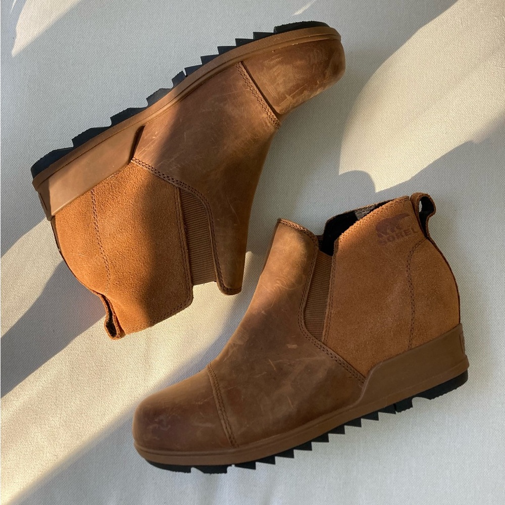 SOREL | Evie Pull-On Leather and Suede Wedge Bootie Size 9.5 NWOT